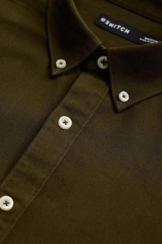 SNITCH Men's Olive Solid Twill Shirt